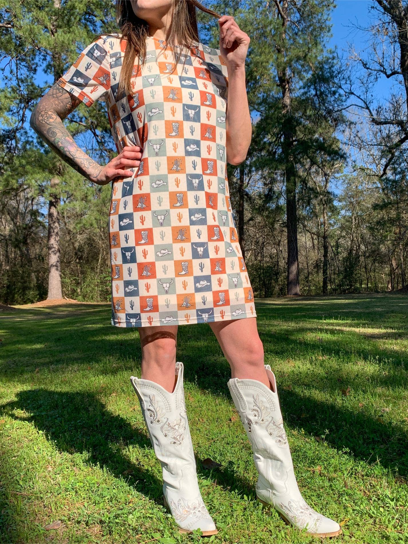 Checkered Mix Short Sleeve Mesh Sheath Dress: Checkered Mix / S