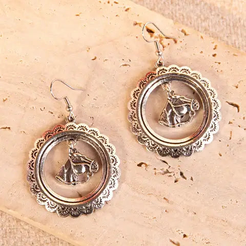 Wrangler Etched Circle Alloy Horse Head Dangling Earrings: Silver